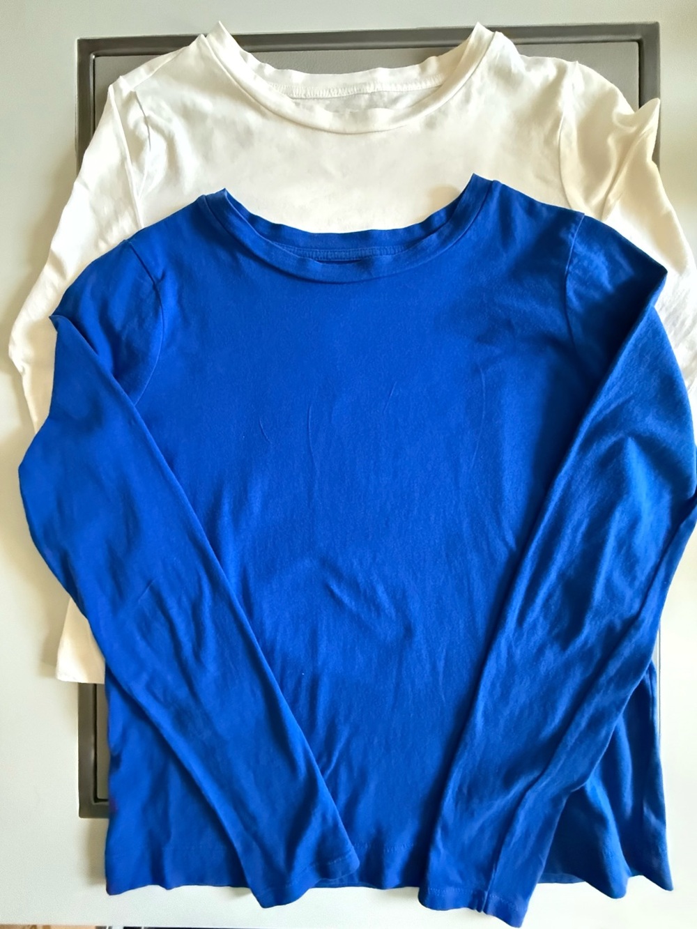 LOFT Set of 2 Long-sleeve Cotton Tees | Fitted Silhouette | Size XS Petite | EUC